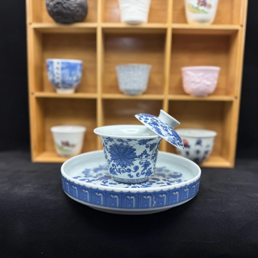 主人杯中式复古手绘釉下彩满绘大号缠枝莲大号陶瓷三才盖碗0367