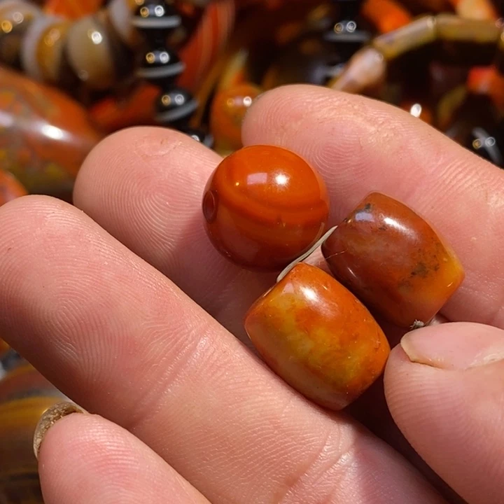 玛瑙/玉髓手链未镶嵌一***?