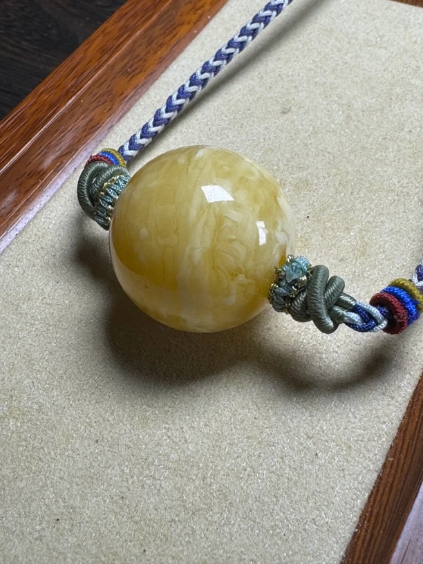 俄料蜜蜡瓷白精品 锁骨桶珠复古！