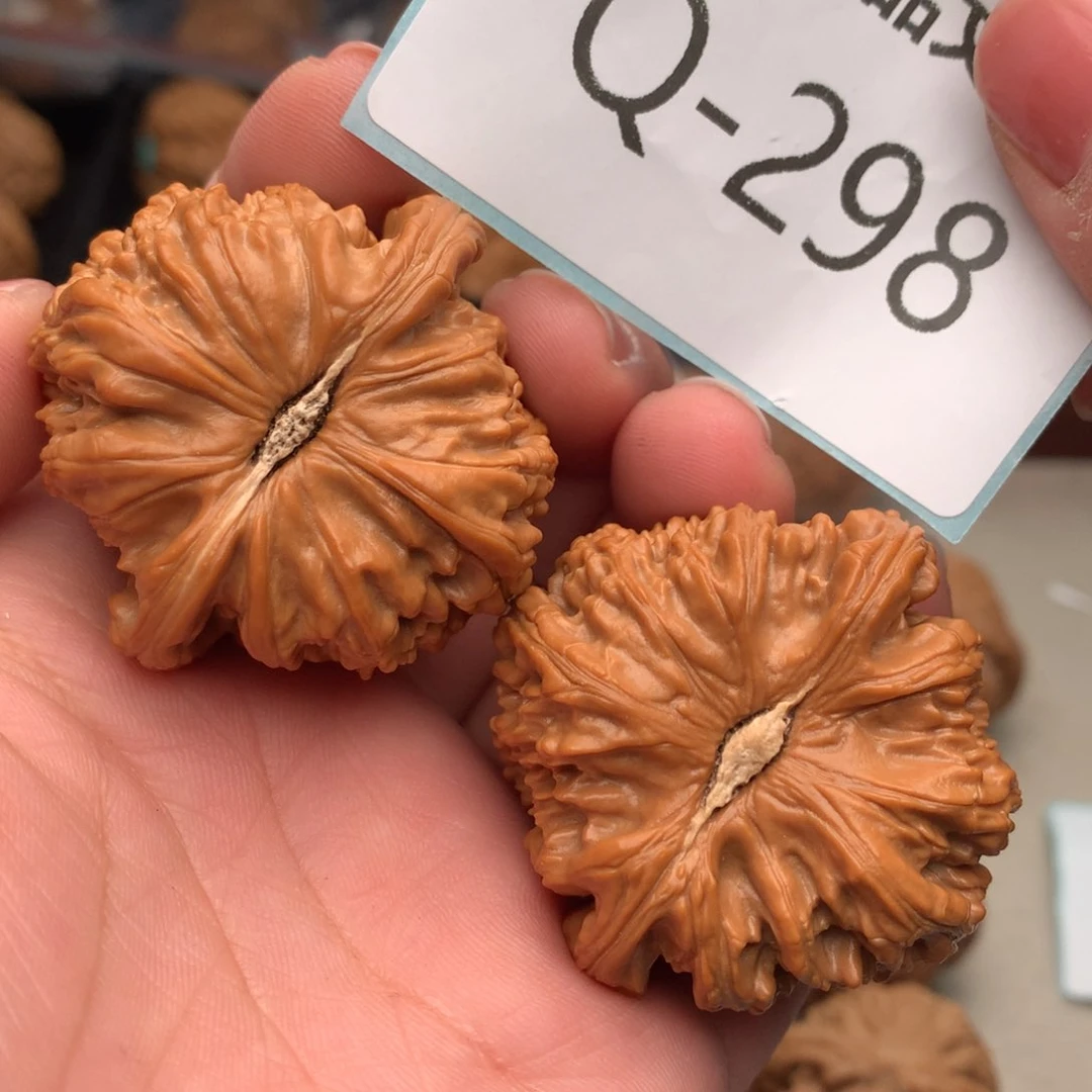 文玩核桃把件44球白……..