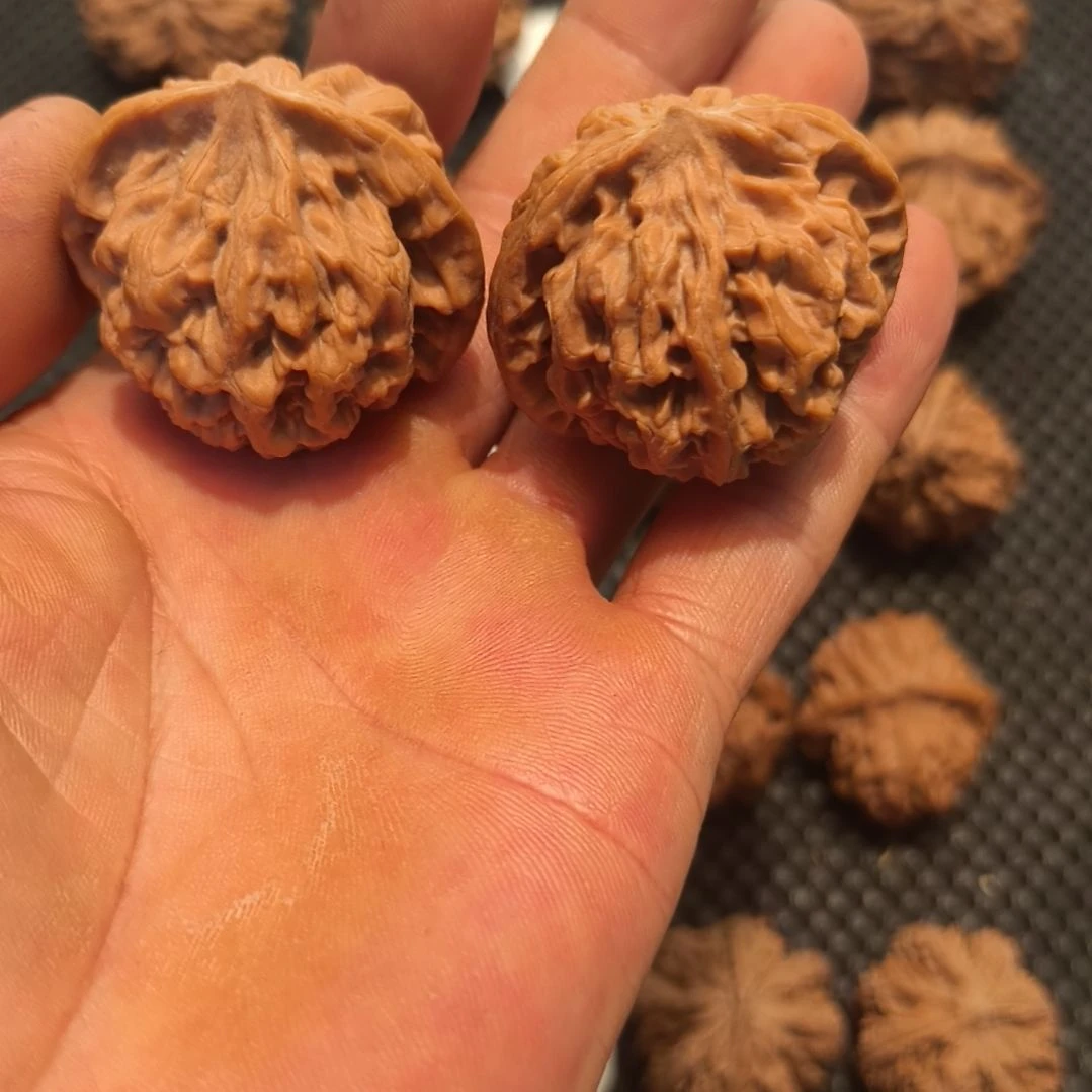 琦***吊坠文玩核桃帝王大花文玩核桃