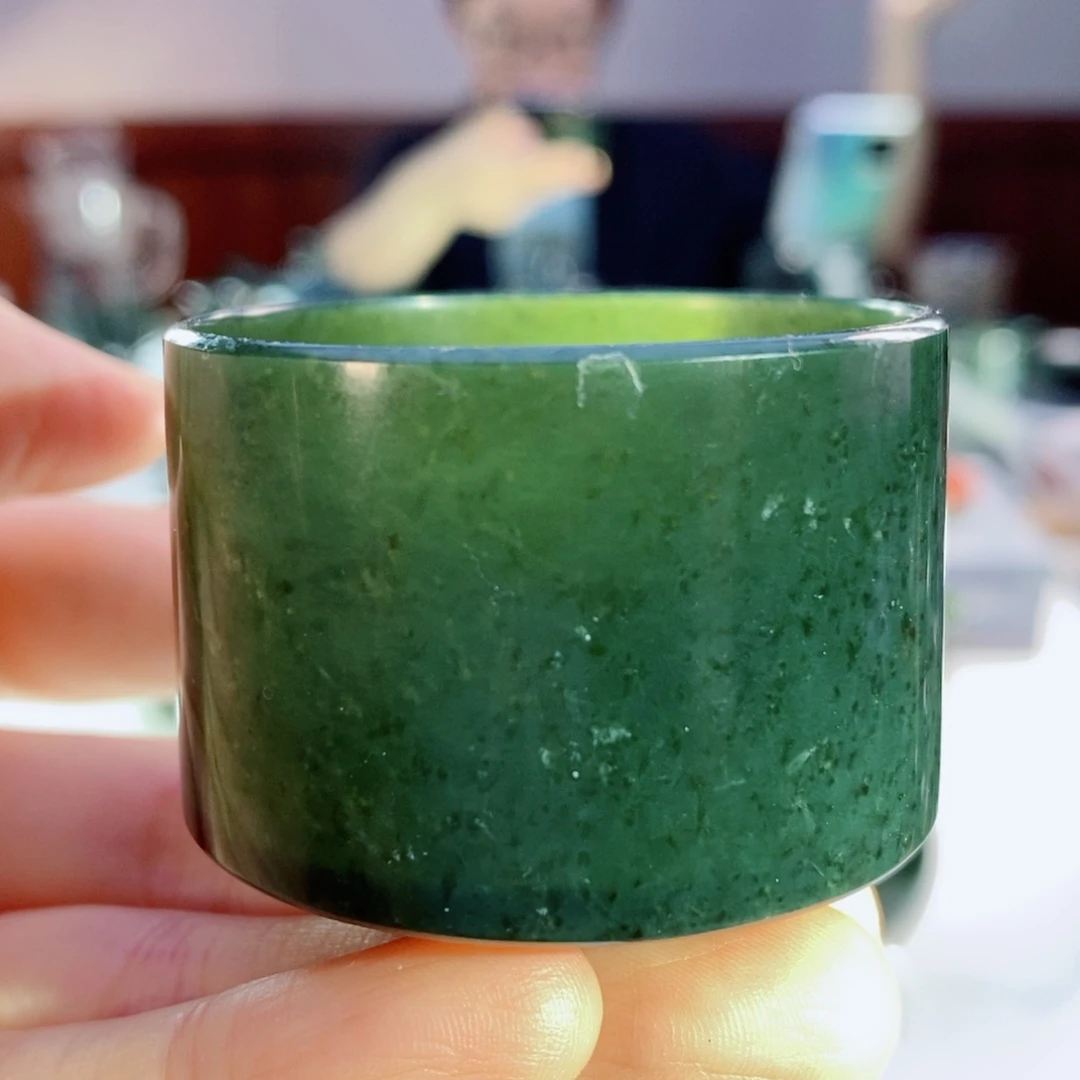 未镶嵌和田玉（青玉）摆件微瑕