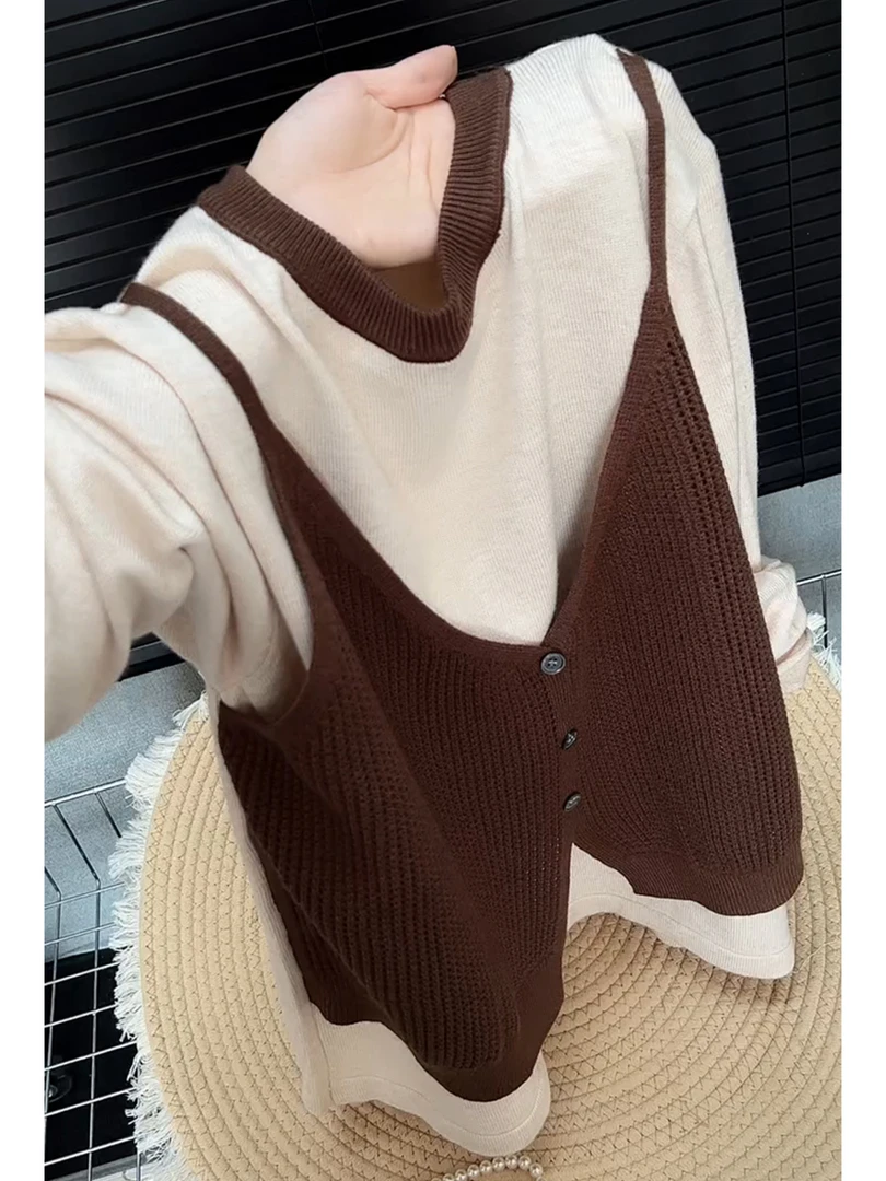韩系长袖圆领单排扣拼色棕色假两件女2025早秋简约时尚百搭针织衫