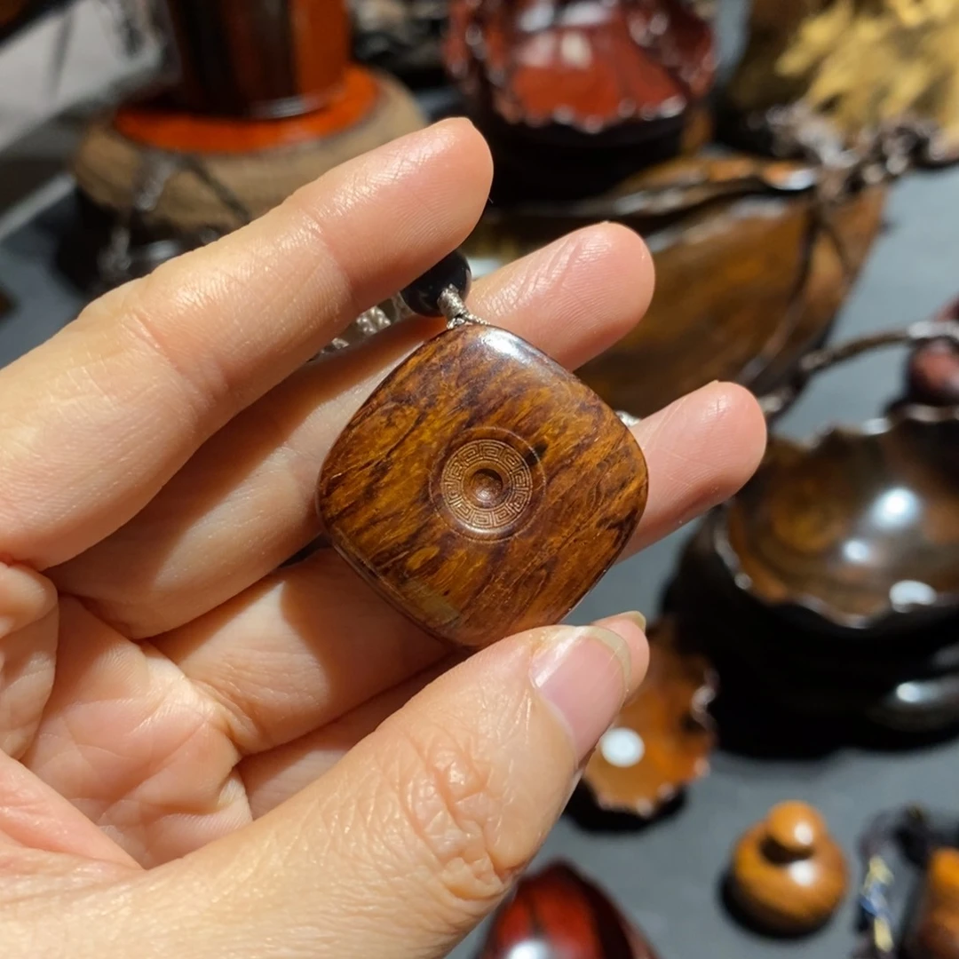 红酸枝木类端景台—*?