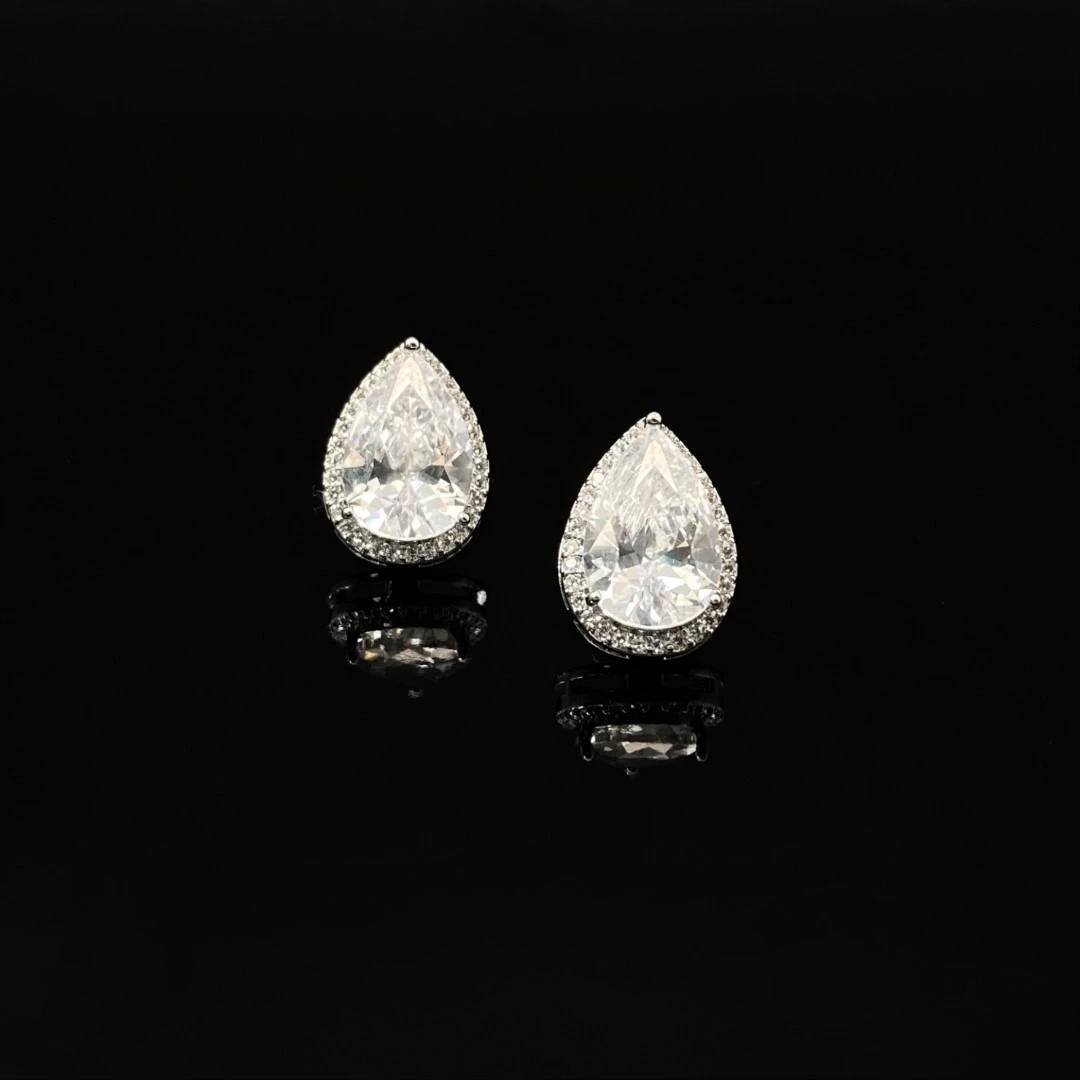 名式 铜合金耳饰 满锆水滴精致气质轻奢时尚百搭耳钉FL132