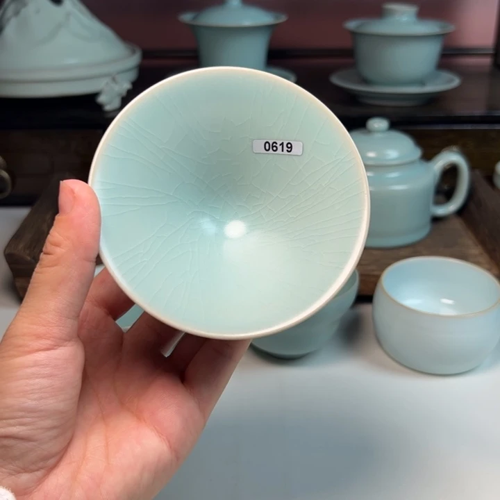 瓷片哈哈哈哈哈哈哈哈