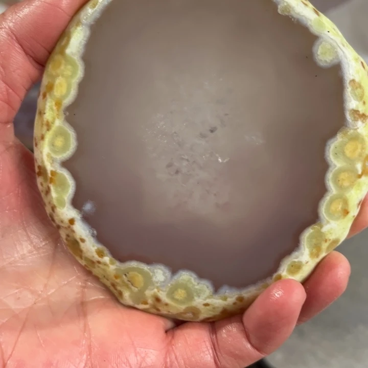 玛瑙/玉髓未镶嵌珠宝奇石