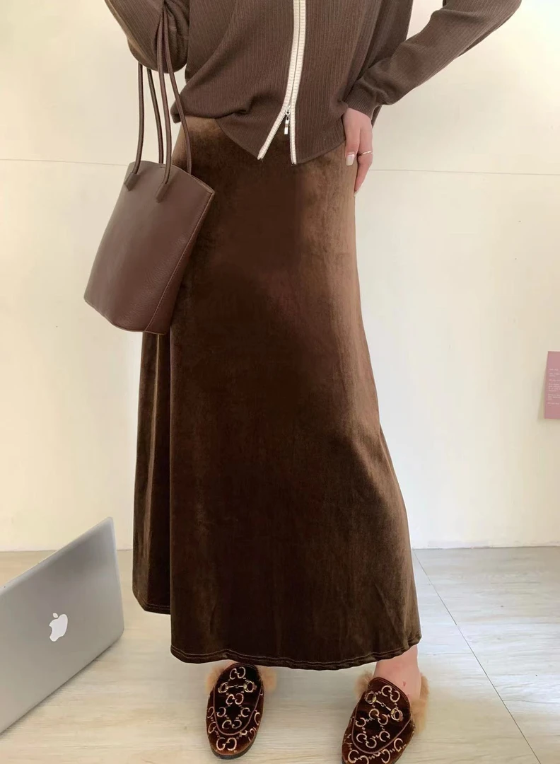ZH 6109 新款秋冬百搭丝绒半身裙