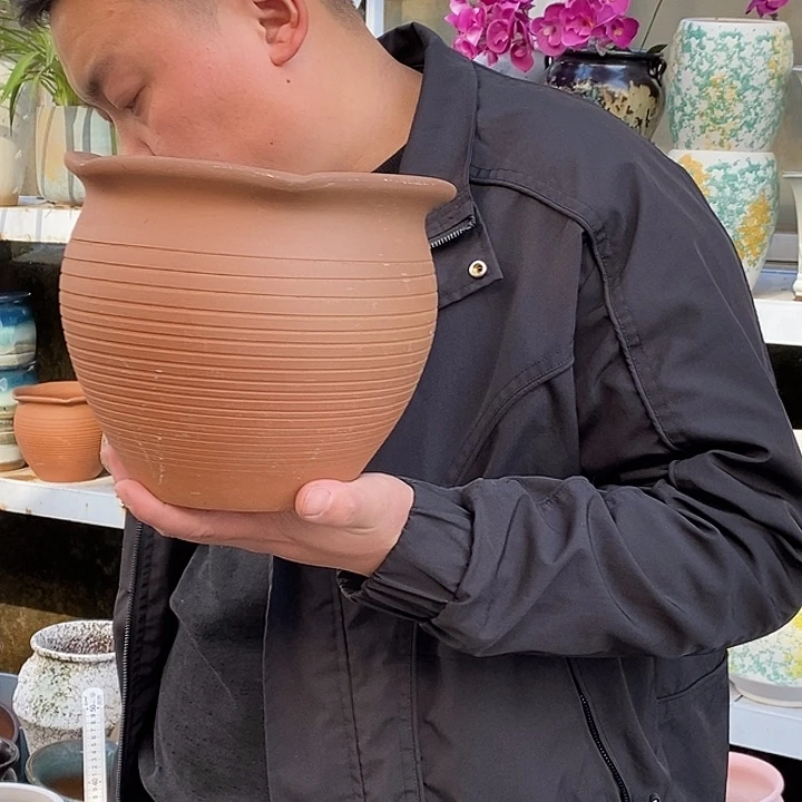 紫砂花盆口20高18瑕疵