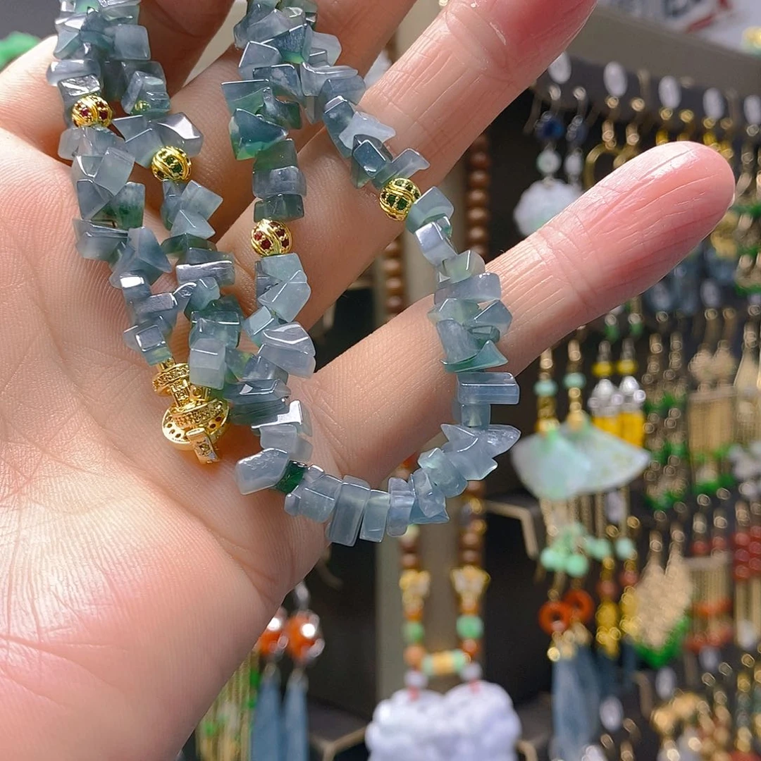 未镶嵌翡翠耳饰翡翠