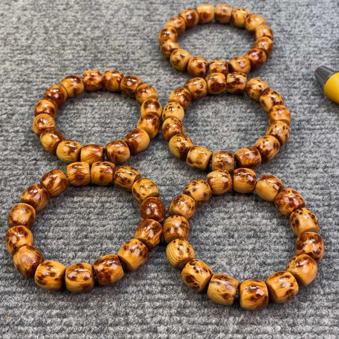 【闪购商品】柏木（崖柏）1.3*1.4老型留疤火焰纹666666