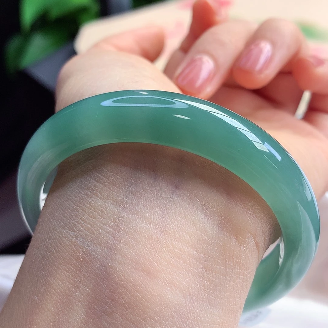 未镶嵌手镯翡翠56-57圈口完美宝石绿显白10号