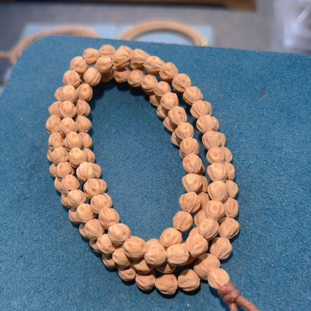 吊坠柏香籽/百香籽笑**往原装莲花