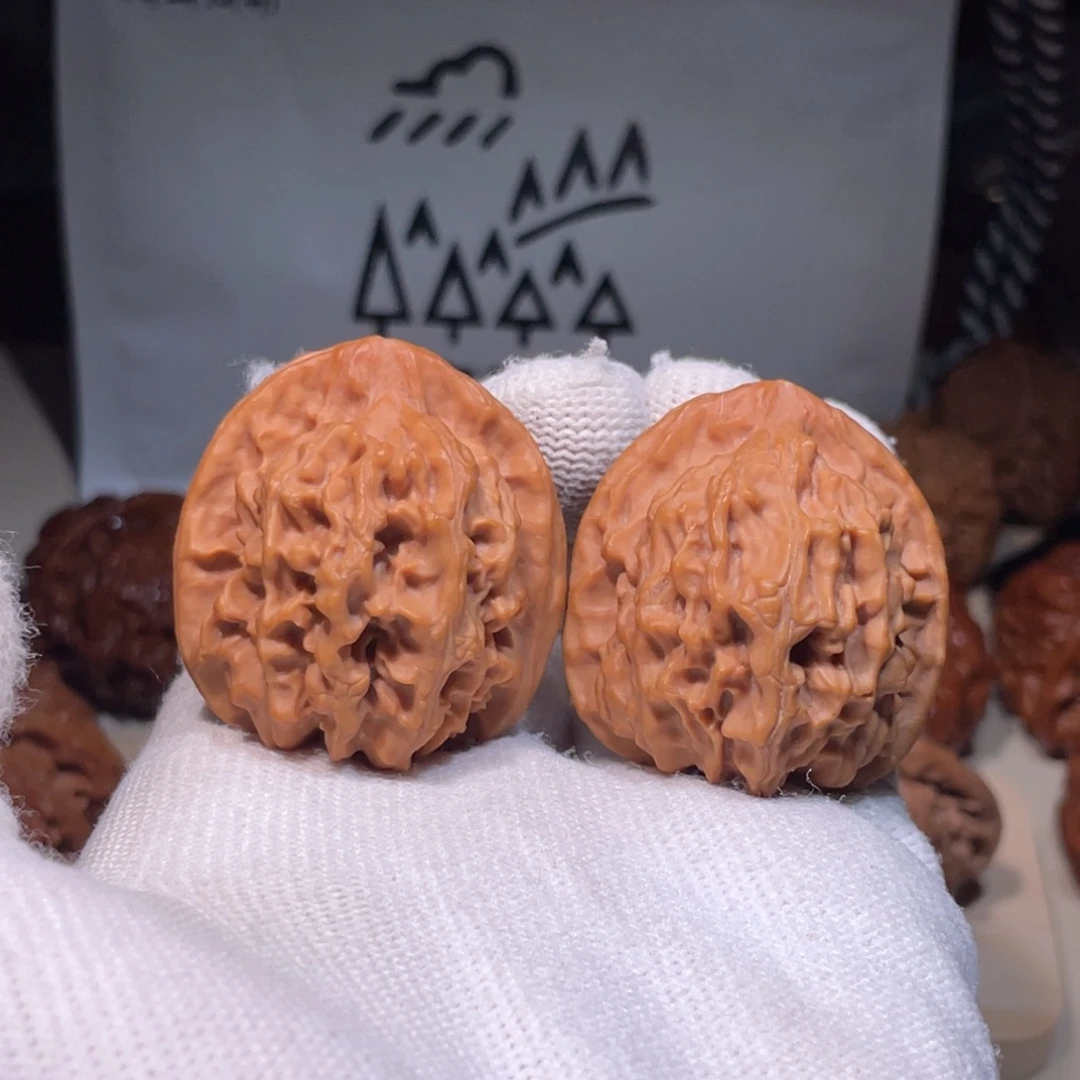 咎***文玩核桃把件36 36 天地 3183