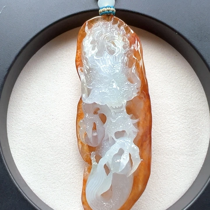 颈饰未镶嵌翡翠龙