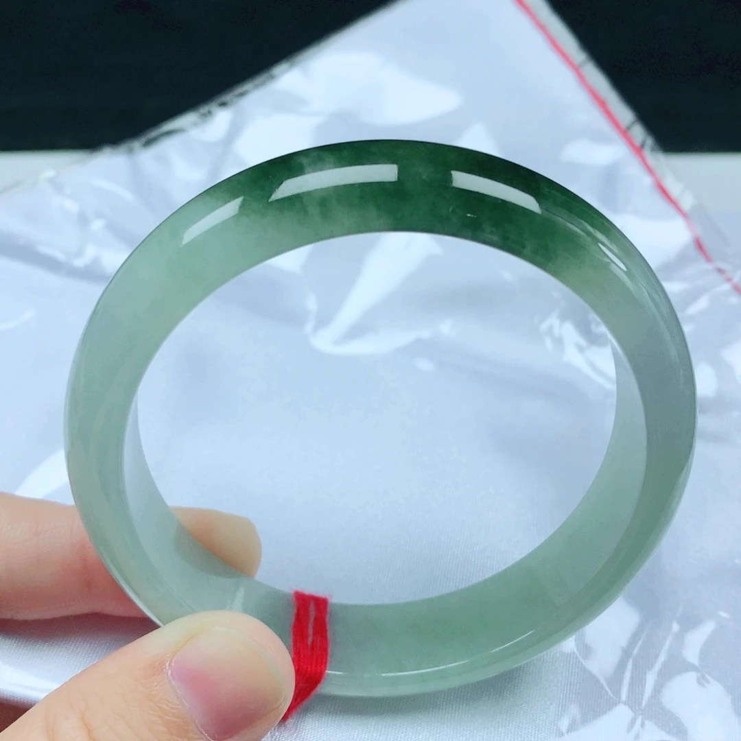 翡翠手镯未镶嵌58