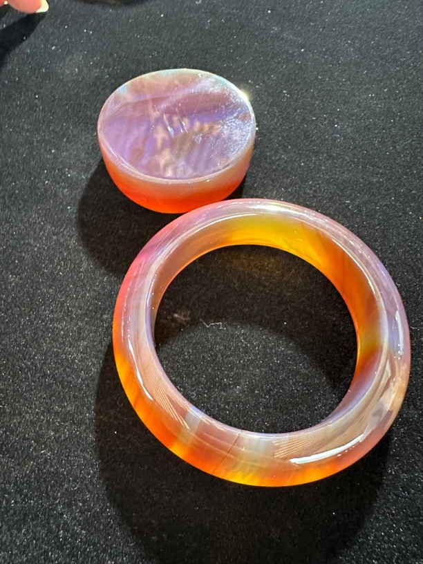 千万珠宝55圈口棕红红蜜手镯