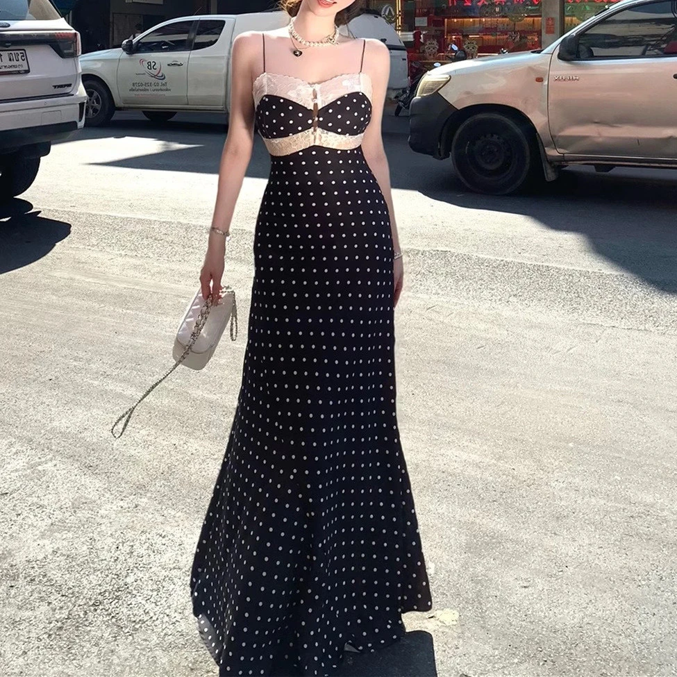丽思下午茶~气质女夏季拼接镂空吊带连衣裙蕾丝纯欲波点收腰长裙