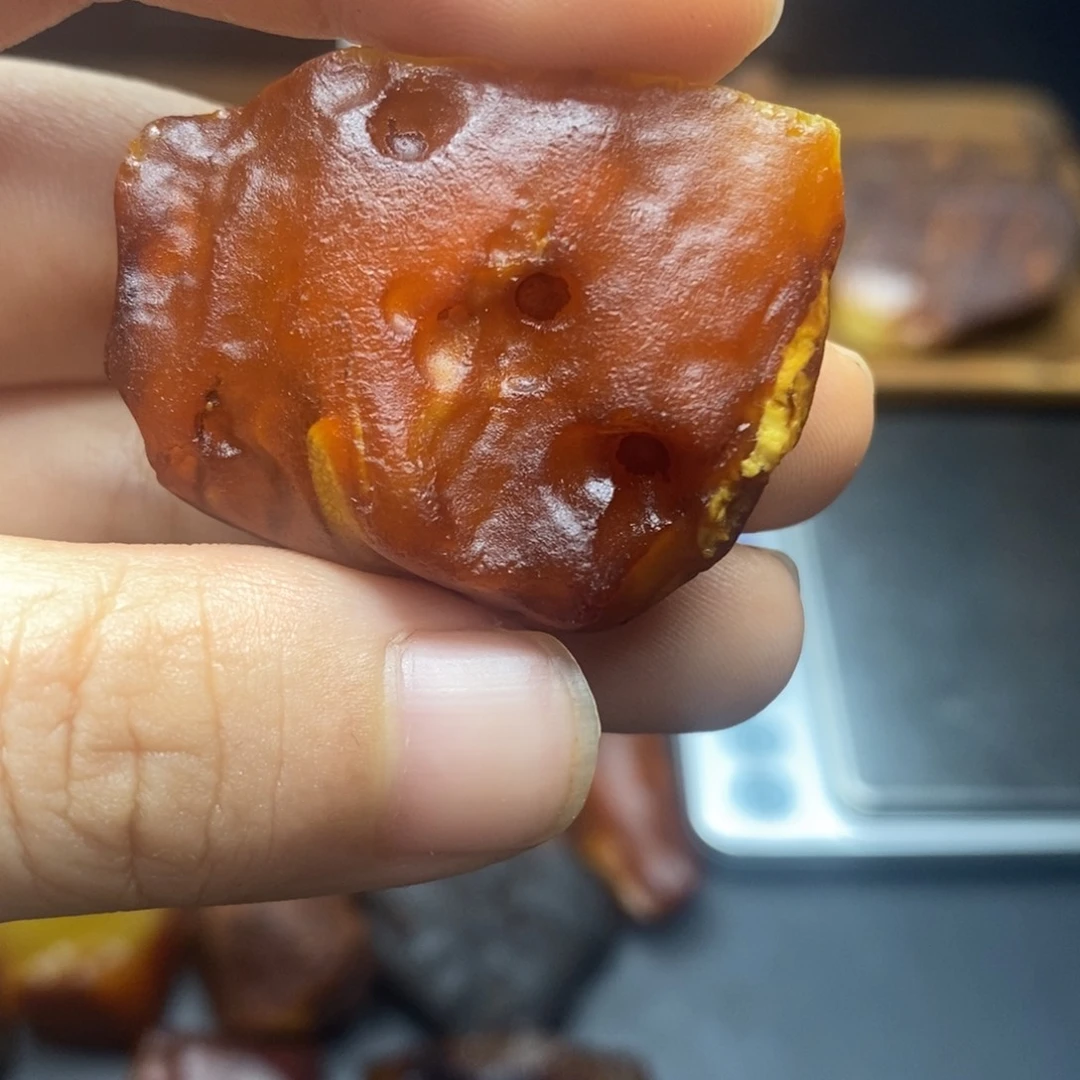 未镶嵌定制蜜蜡石