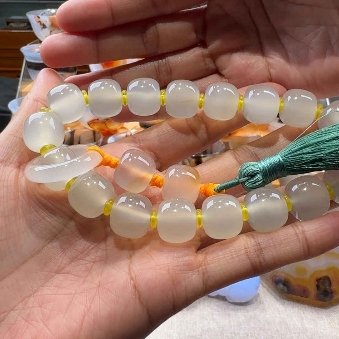 锦***艺玛瑙/玉髓未镶嵌玛瑙手持