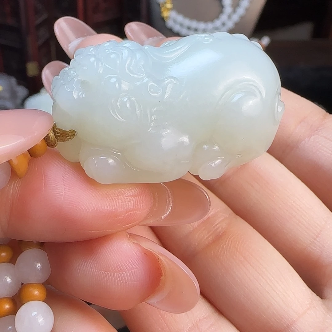 和田玉未镶嵌颈饰定制发货