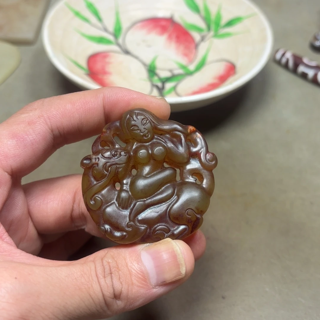 这个物件很老气啊