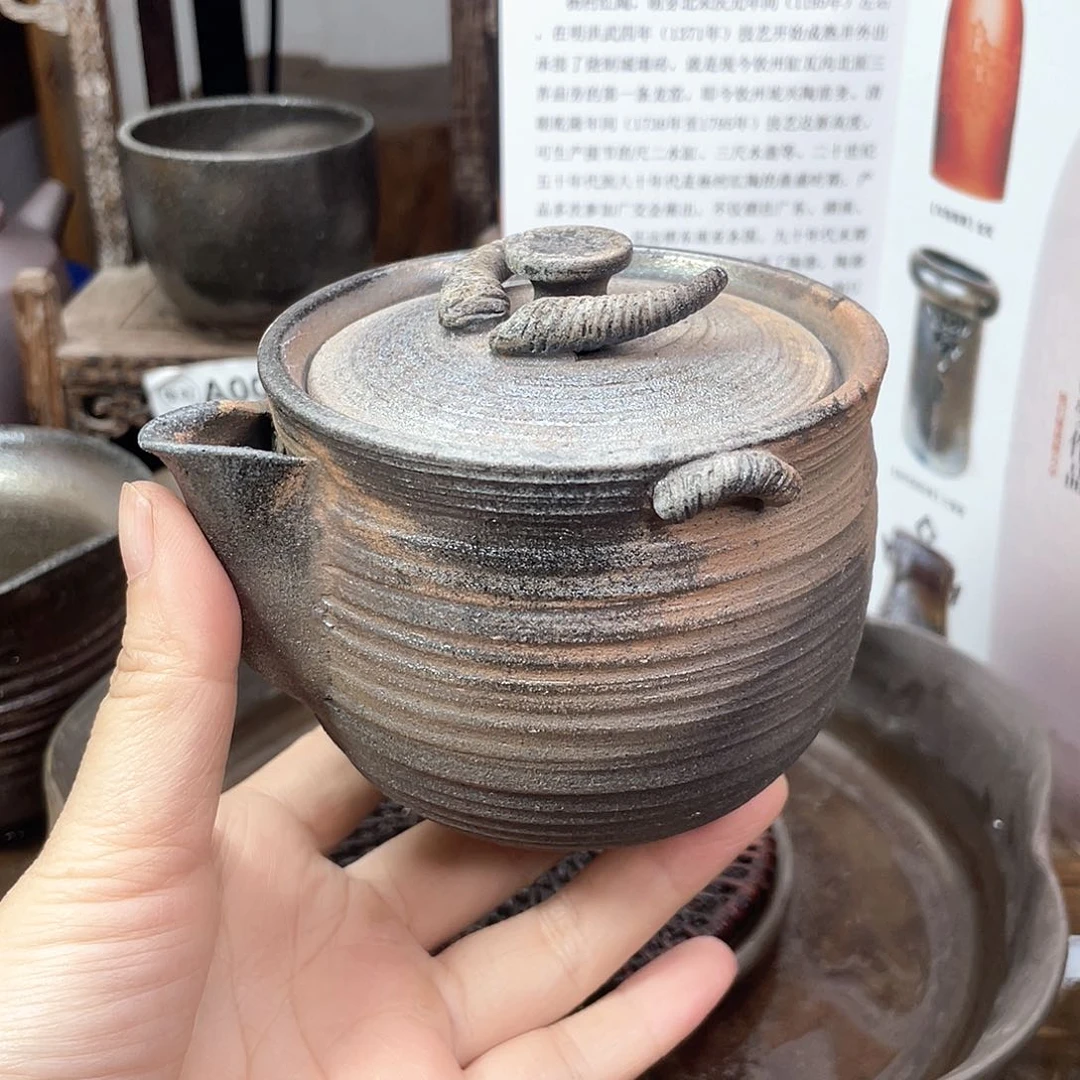 广西红陶柴烧宝瓶200毫升