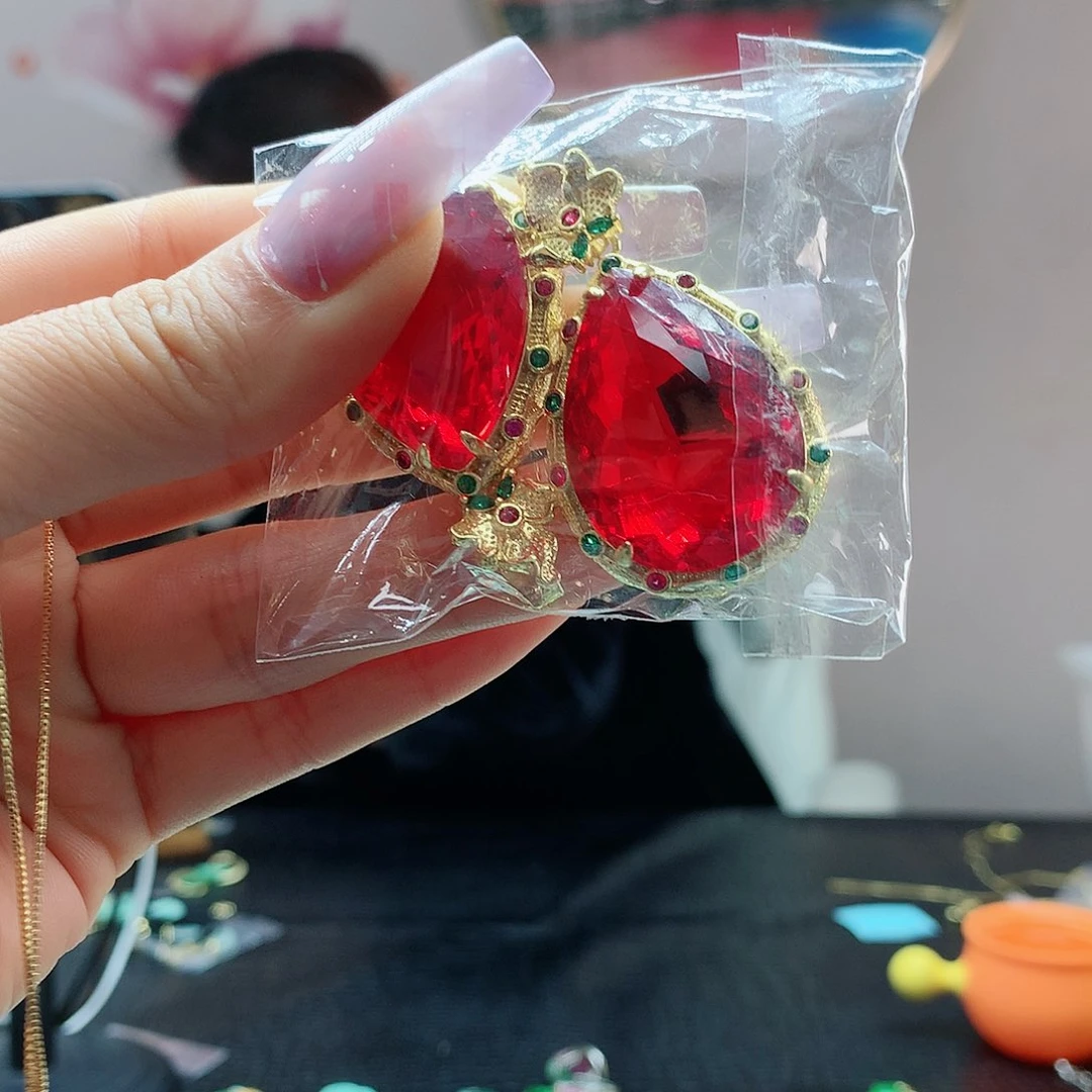 【闪购商品】石英质玉颈饰未镶嵌