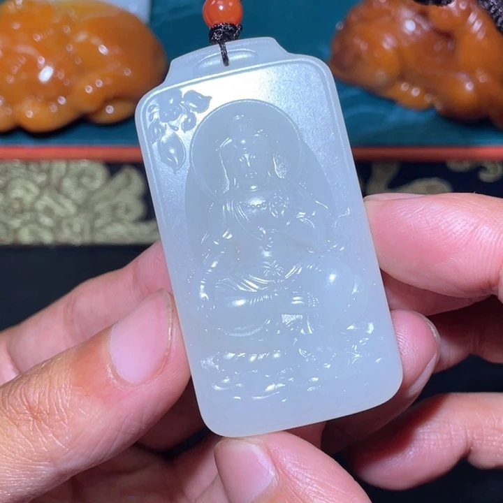 和田玉未镶嵌颈饰J