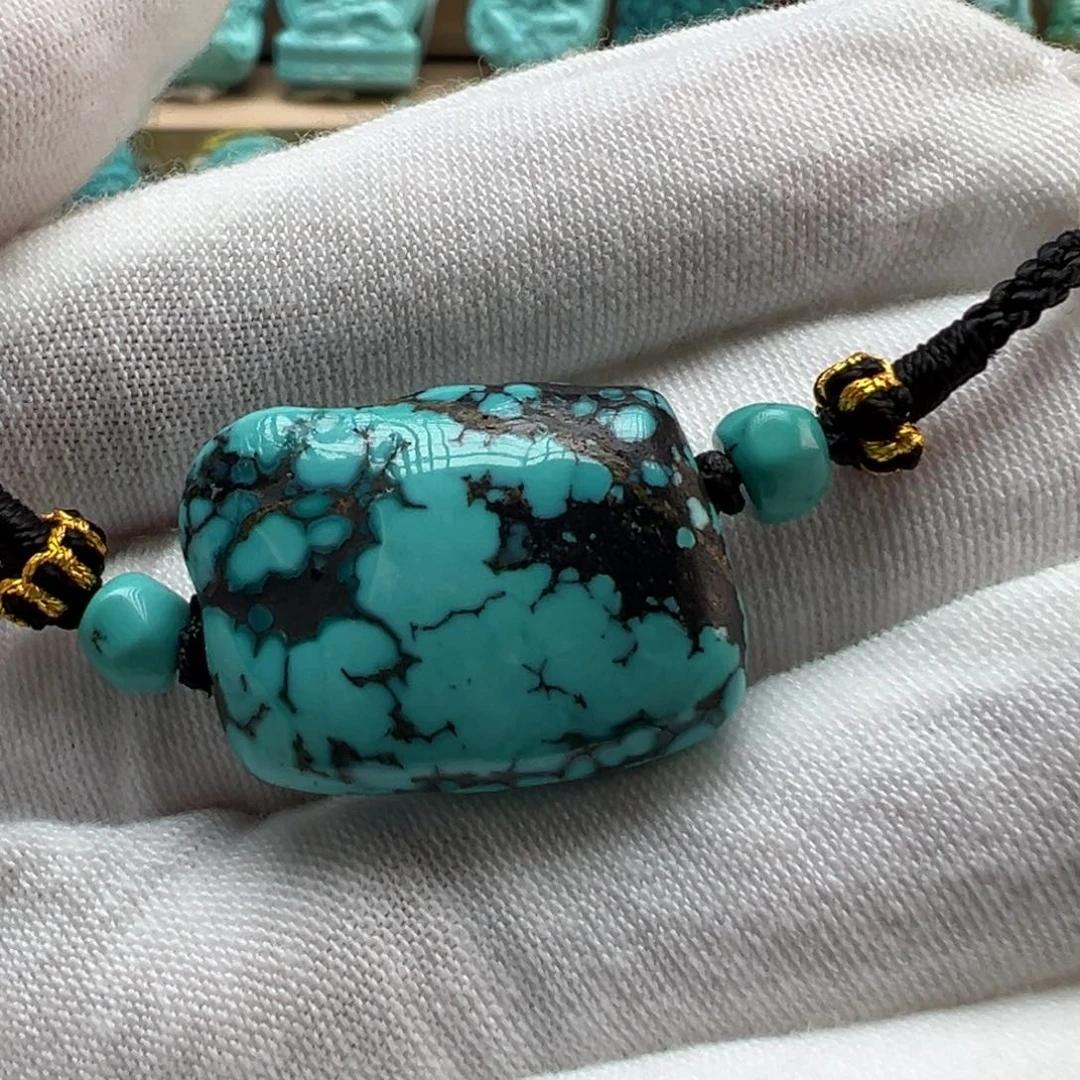 绿松石未镶嵌配饰