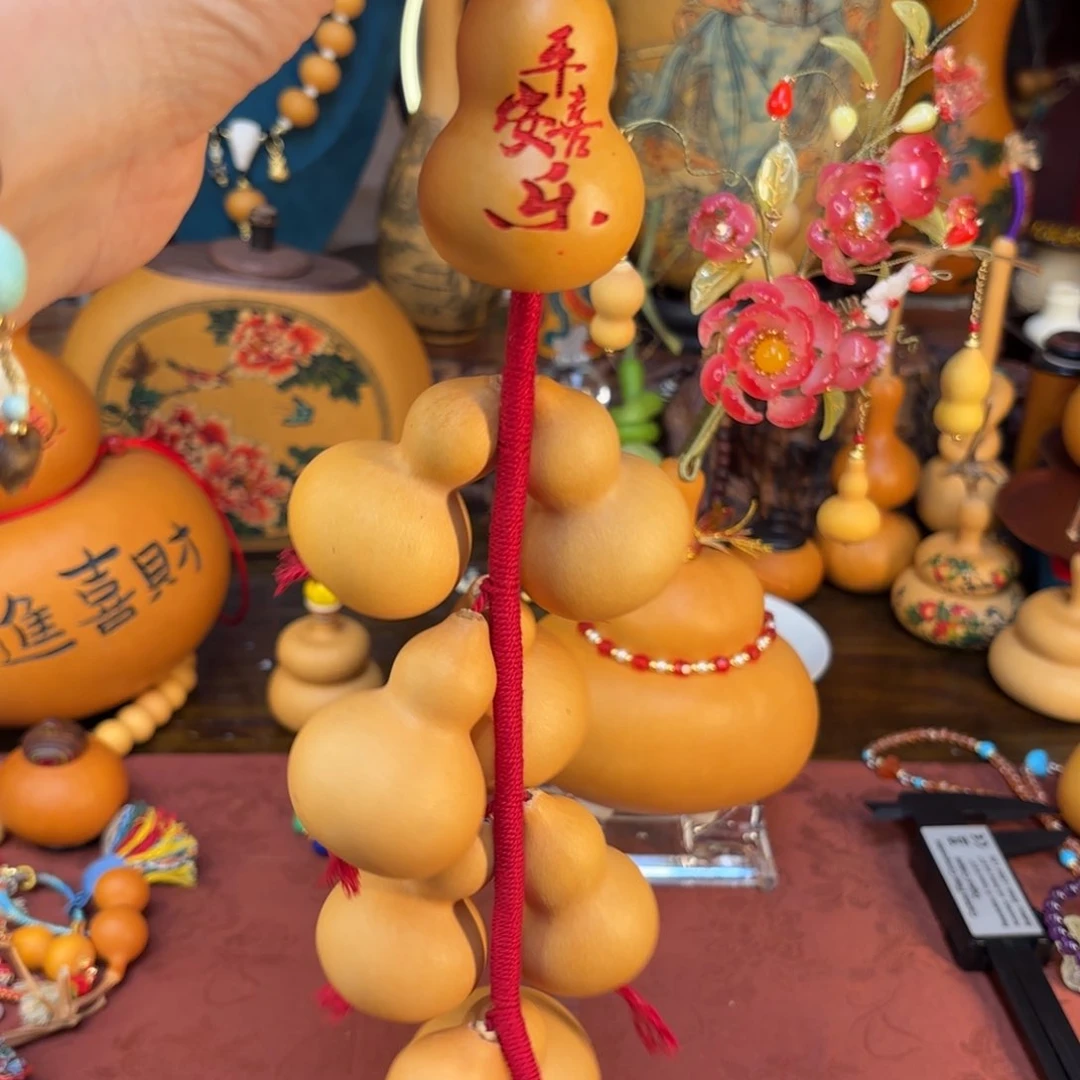 我们的生活也是如此的丰富多彩啊哈哈