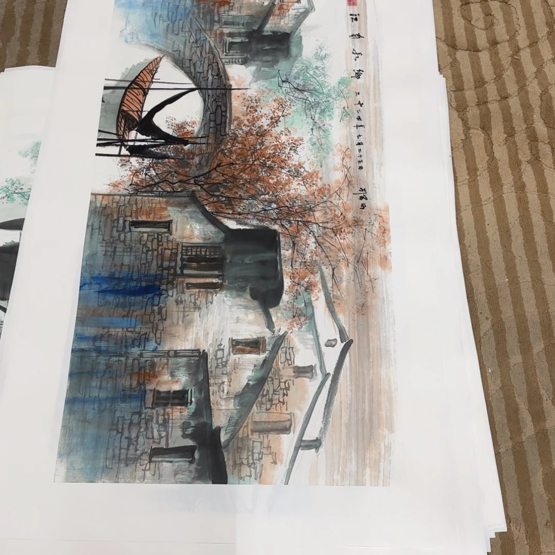 国画花鸟等图案为一体的大型