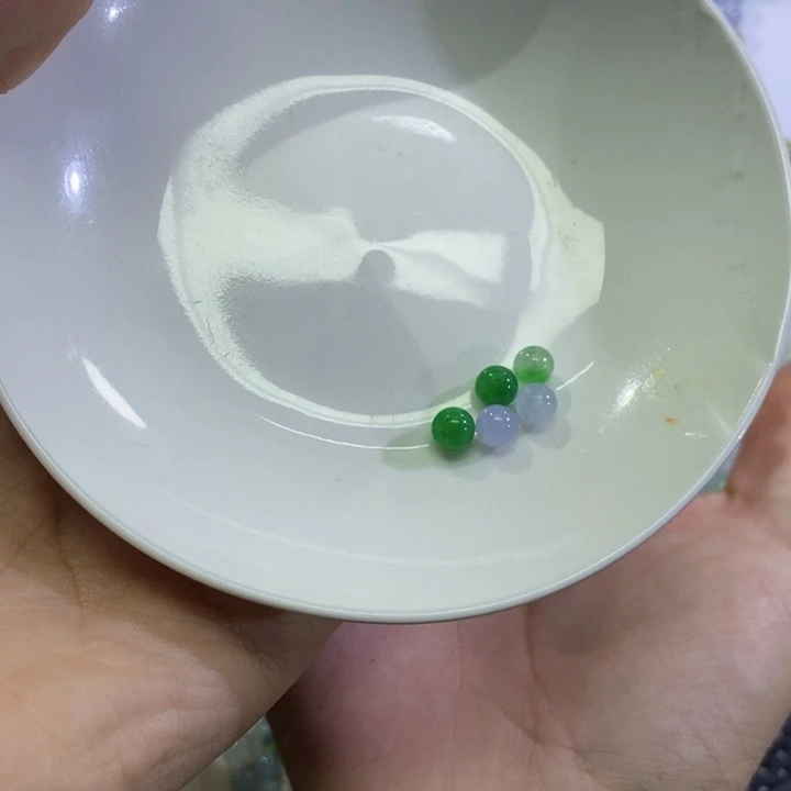 散珠翡翠?***暖天然缅甸翡翠