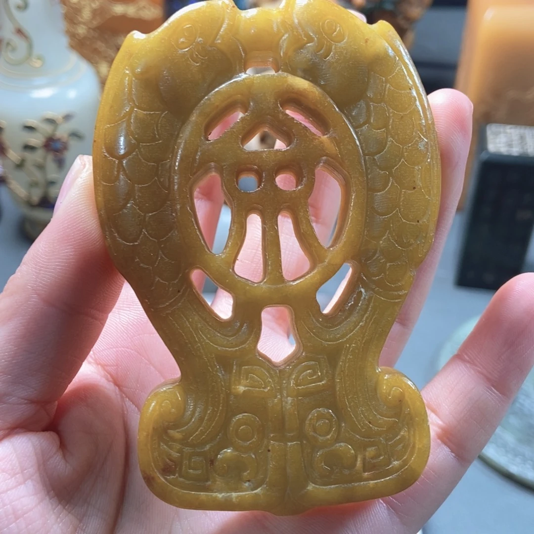 和田玉（翠青玉）未镶嵌挂件