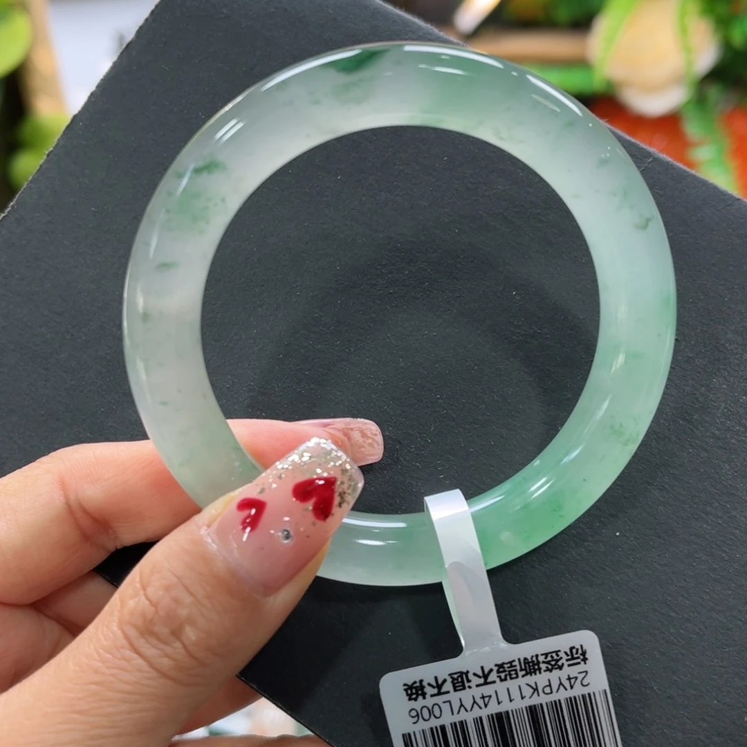 石英质玉手镯未镶嵌➕周周54.6