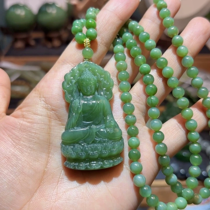 和田玉未镶嵌颈饰