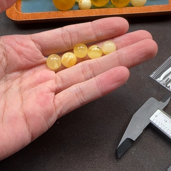 巨***婴蜜蜡未镶嵌珠宝奇石天然490