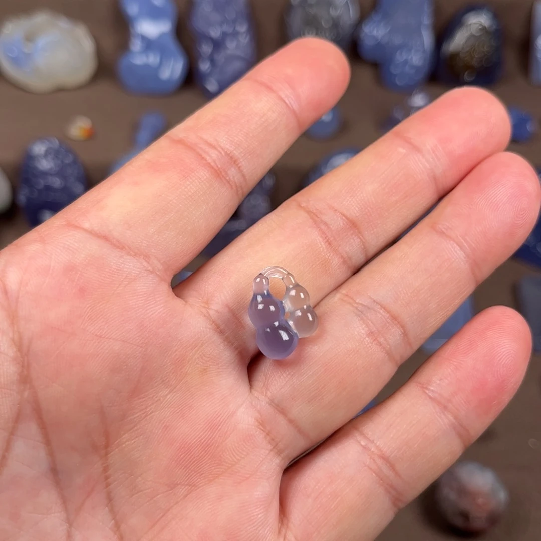 下***了玛瑙/玉髓颈饰未镶嵌蓝玛瑙葫芦