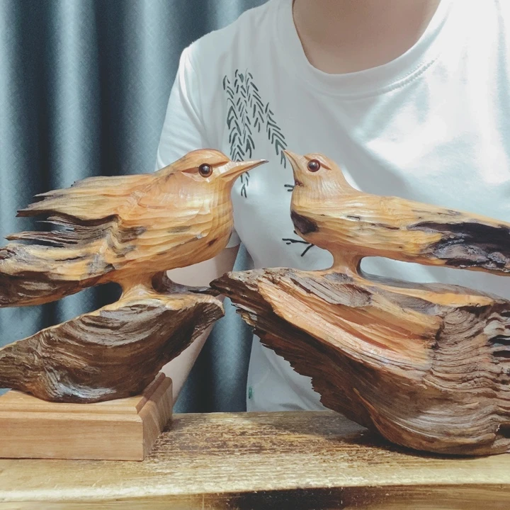 用****2百年树的设计风格