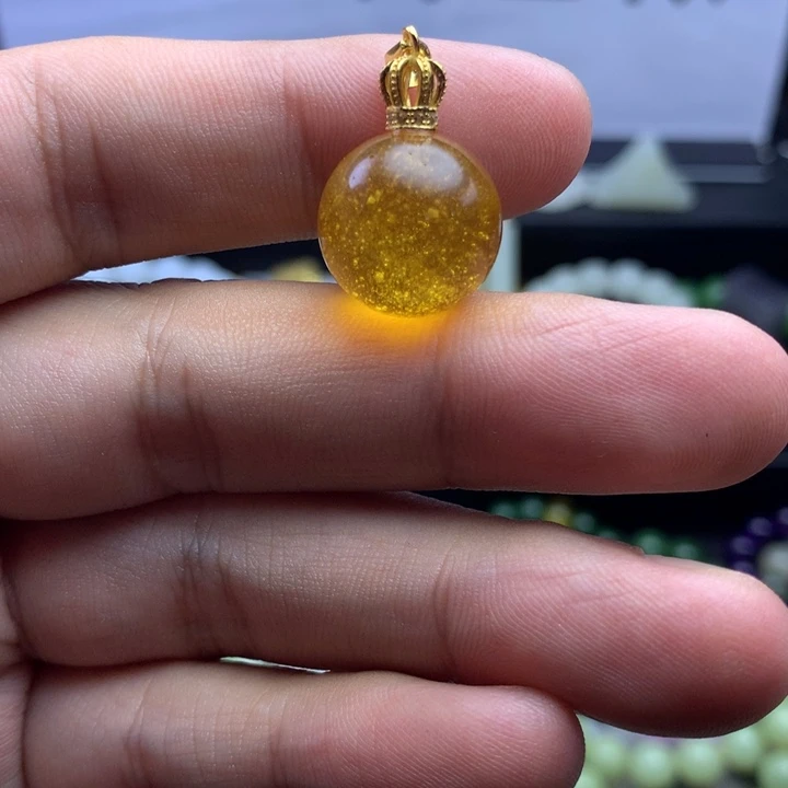 未镶嵌颈饰琥珀天然原矿琥珀满天星吊坠