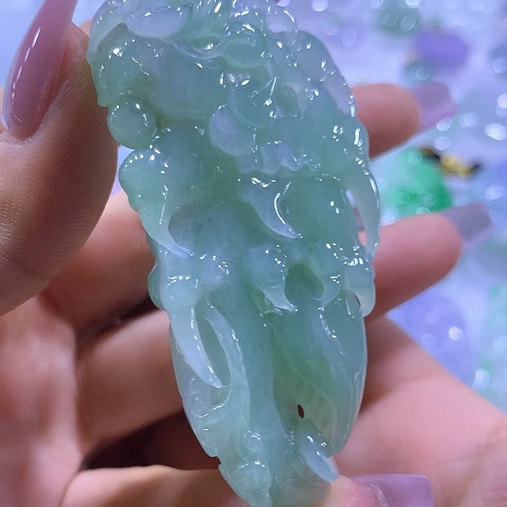 翡翠未镶嵌颈饰天然翡翠A货吊坠