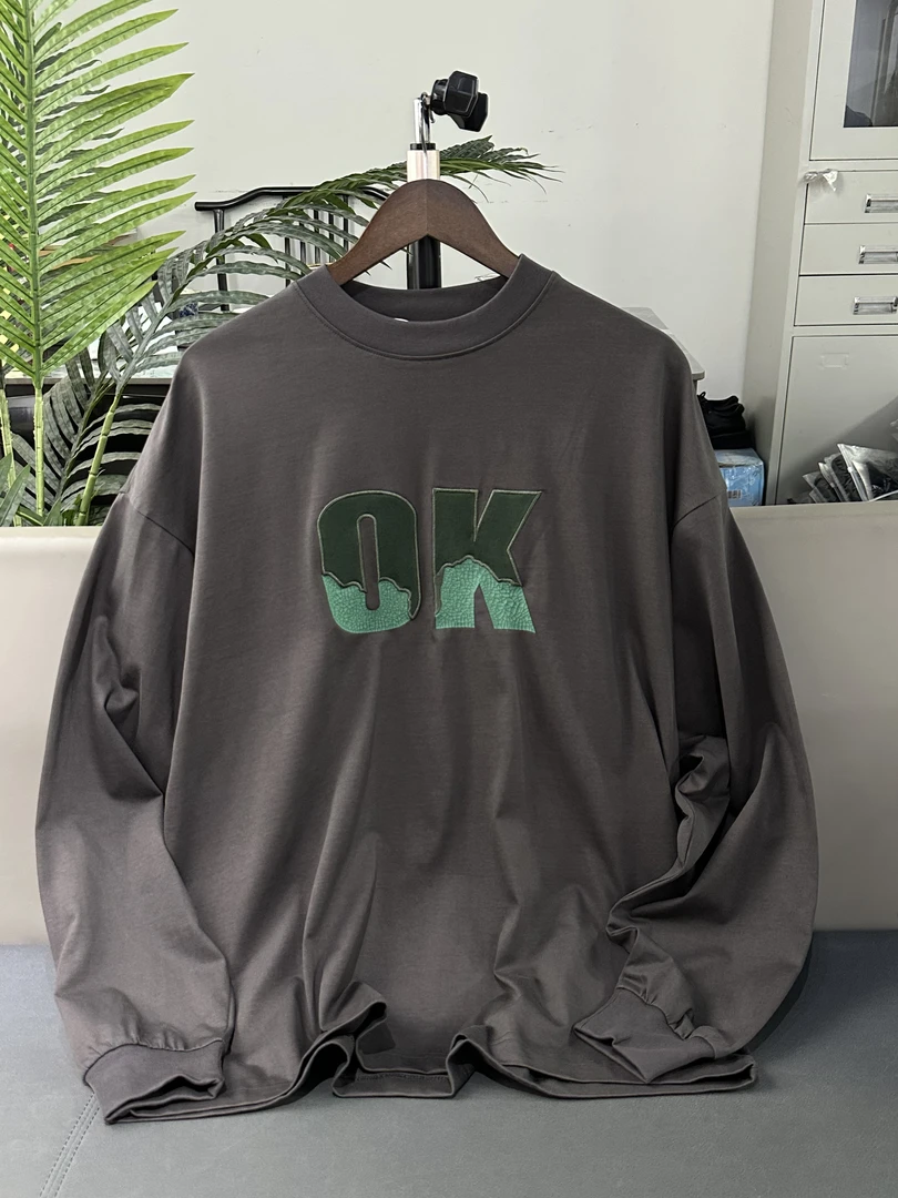 成哥潮牌高品质贴布绣纯棉圆领长袖T恤-303007