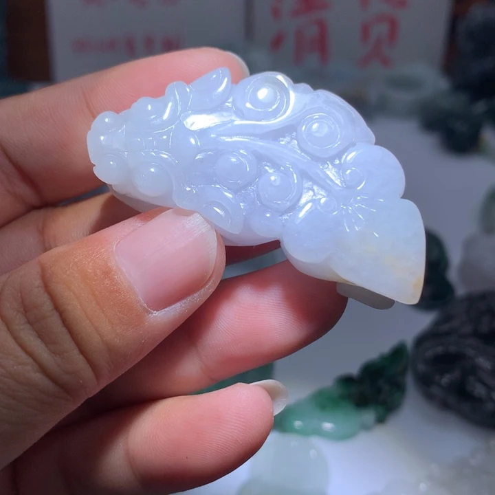 翡翠未镶嵌颈饰保真天然A货翡翠