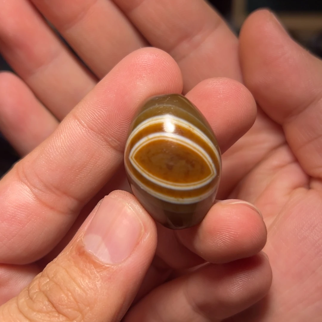 玛瑙/玉髓未镶嵌珠宝奇石