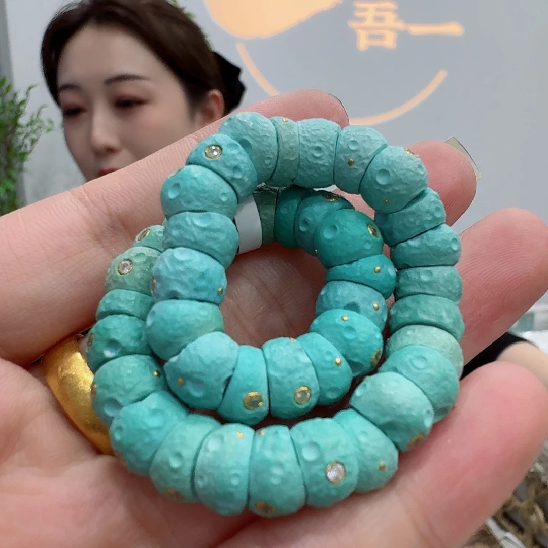 绿松石未镶嵌珠宝奇石