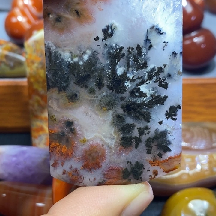 玛瑙/玉髓未镶嵌颈饰