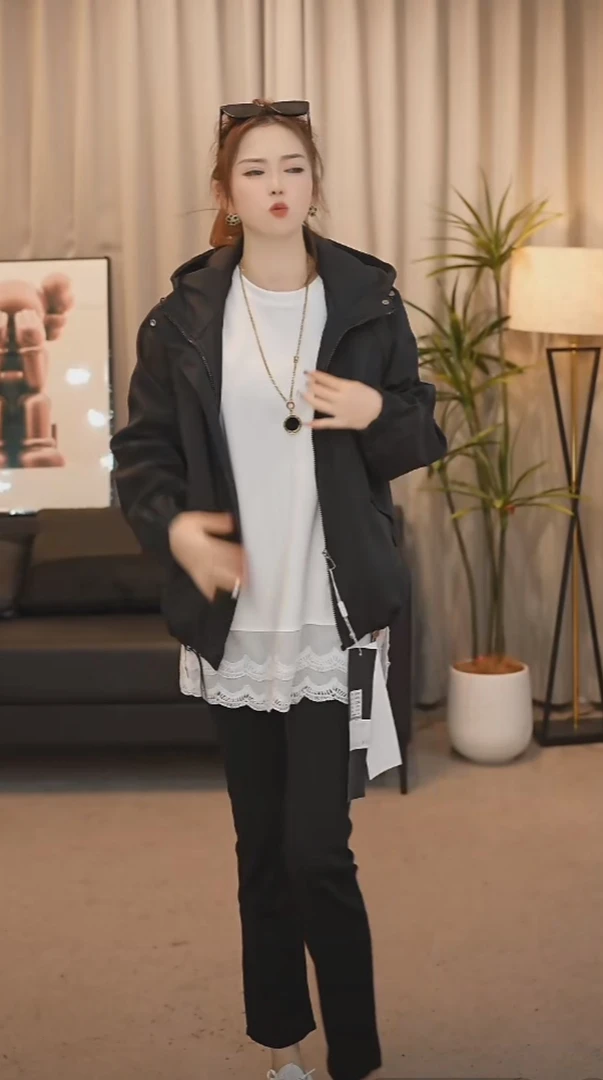 2502-DQ黑色新款时尚连帽冲锋衣外套 （80-140）