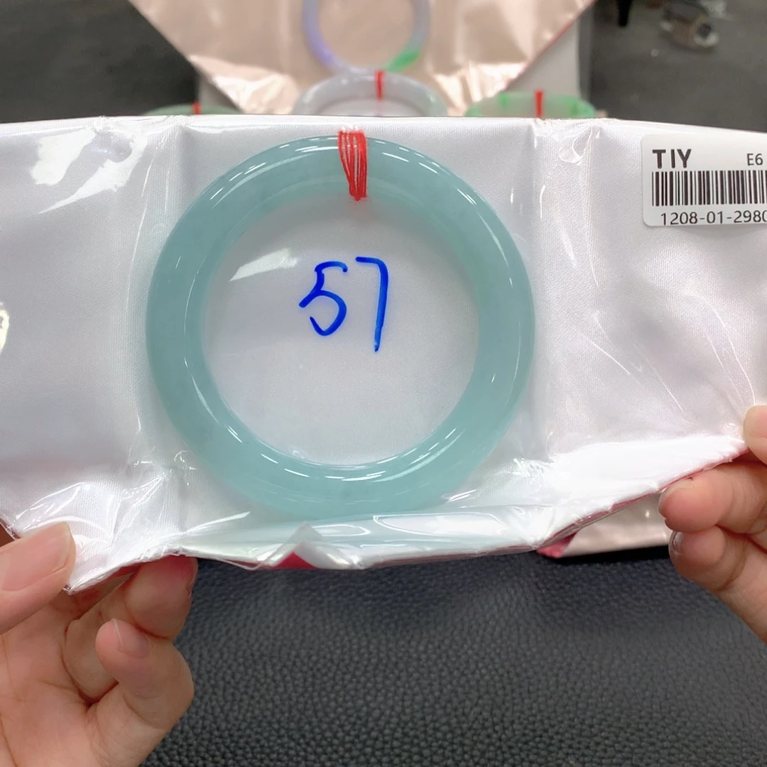 翡翠未镶嵌手镯34