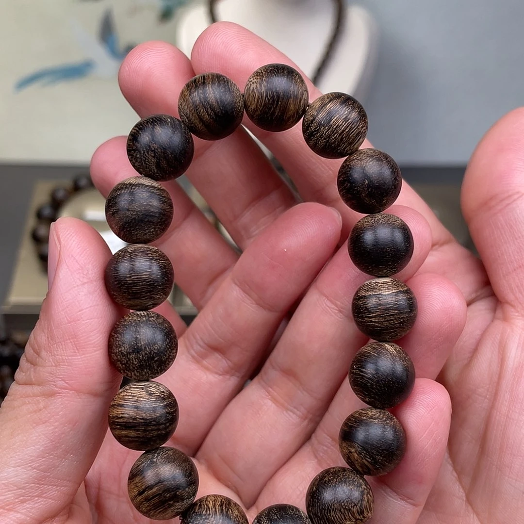 沉香手串A****?越南芽庄白棋虎皮瘿子瘤疤s
