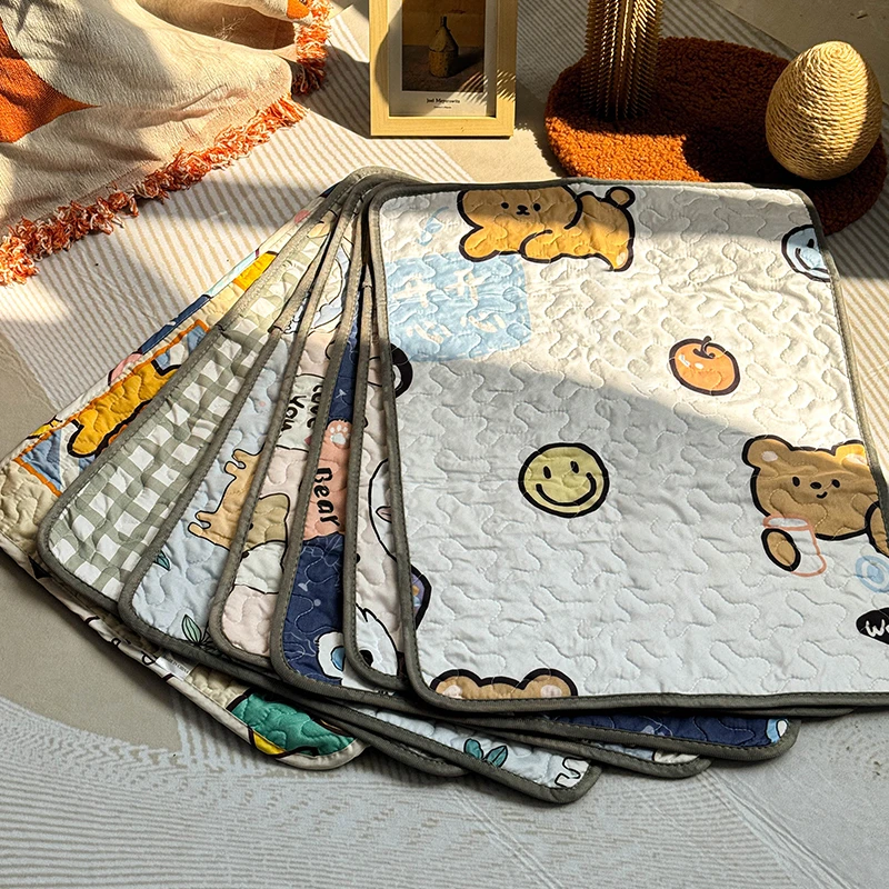 四季通用宠物地垫夏日猫咪睡垫保暖柔软沙发垫睡觉用狗床隔潮狗垫